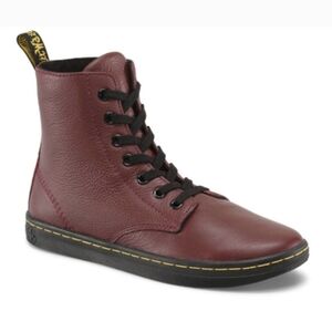 Dr. Martens Leyton Shoes Burgundy Red, size 10